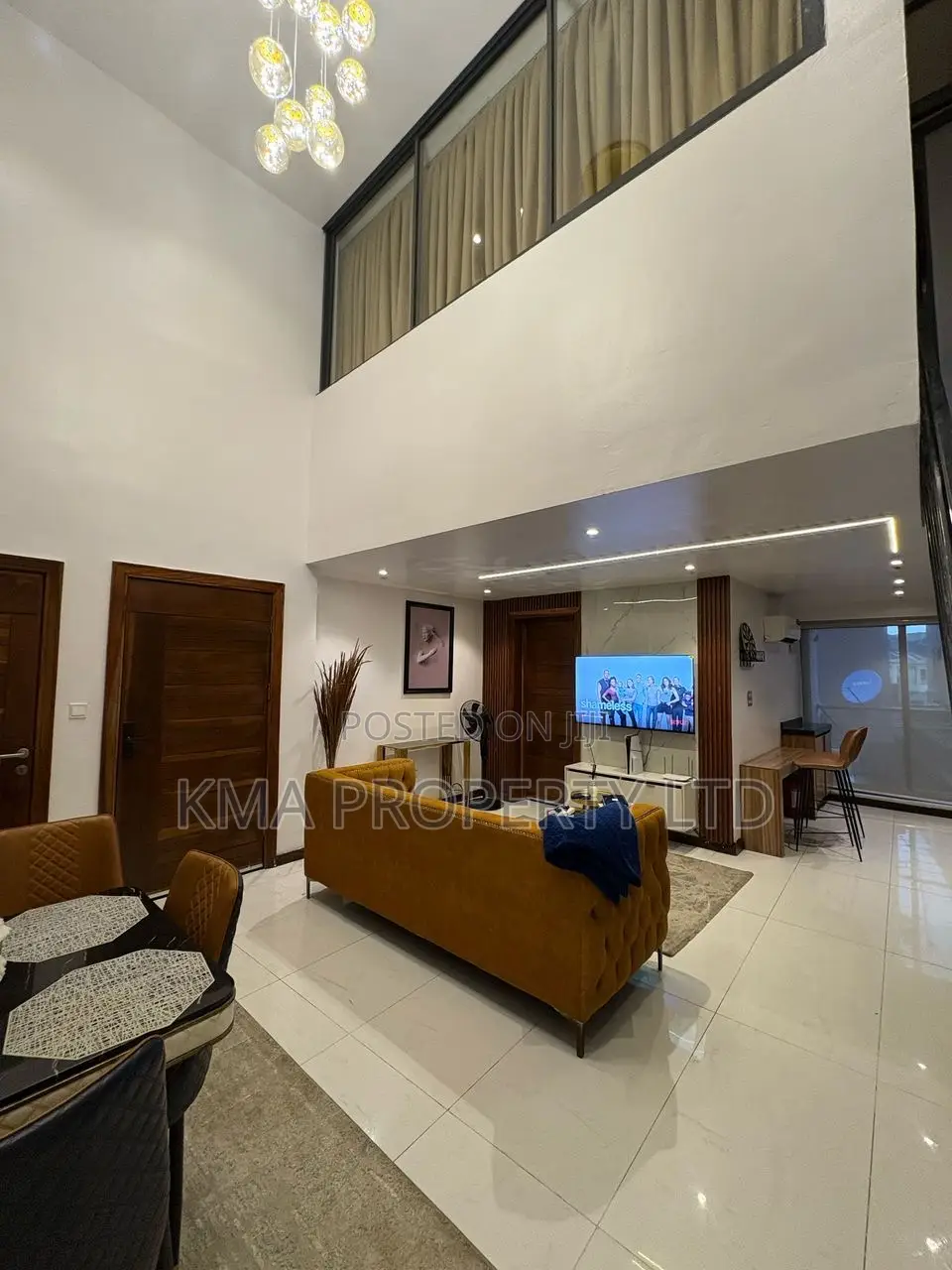 Luxurious 2 Bedroom Loft With Ps5 and Jenga Games in Ikate