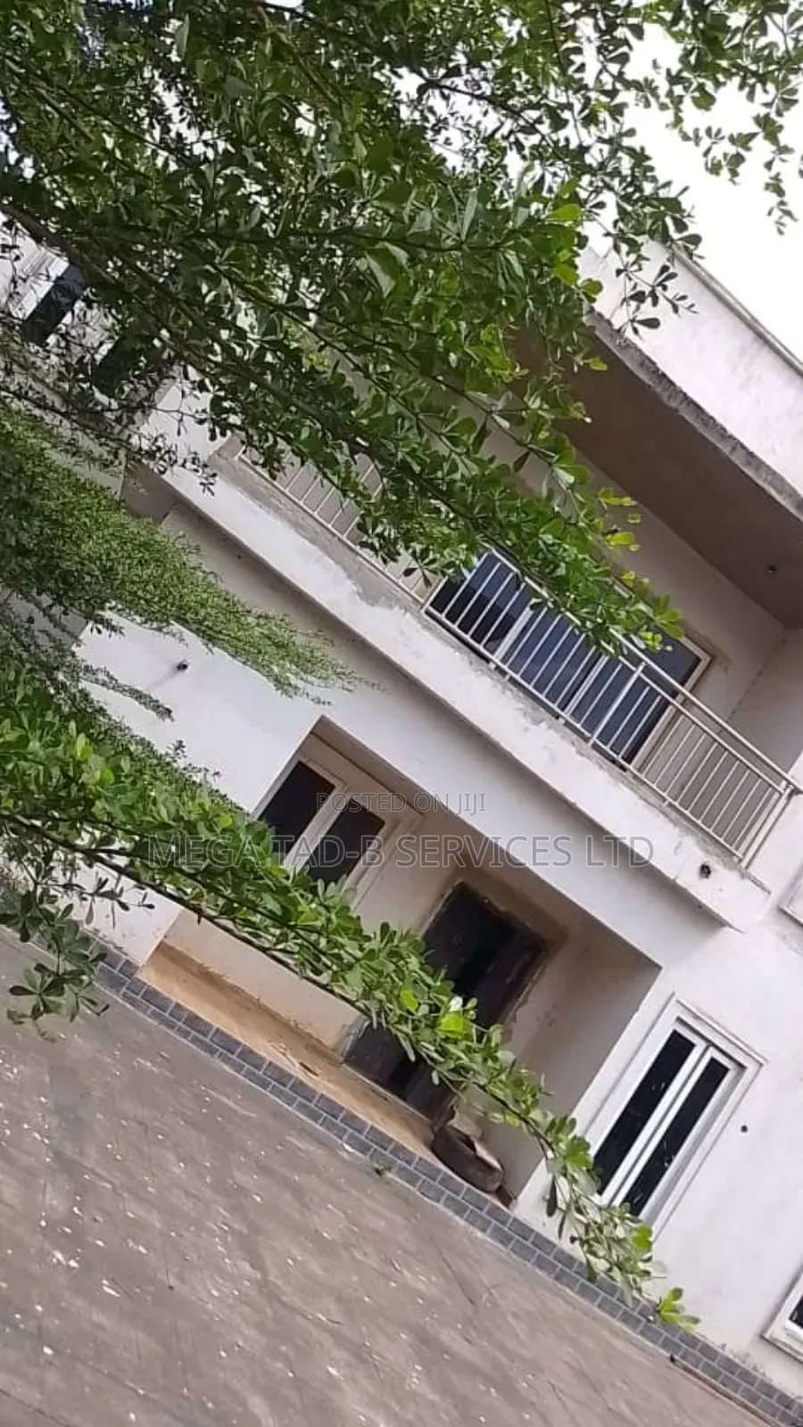 5bdrm Duplex in Bankole Estate, Ojodu for sale in Ojodu