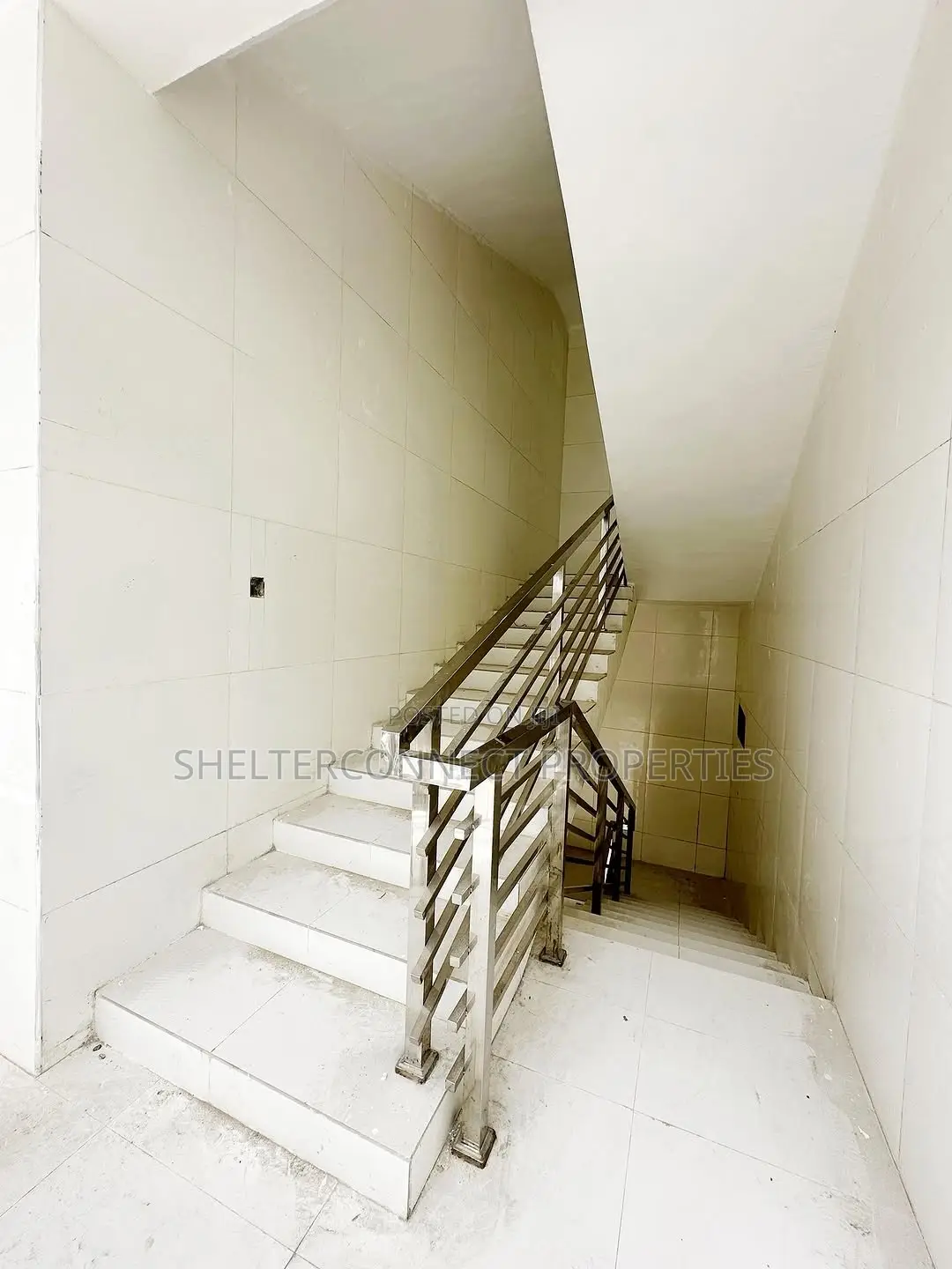 Shop or Office in Ikota