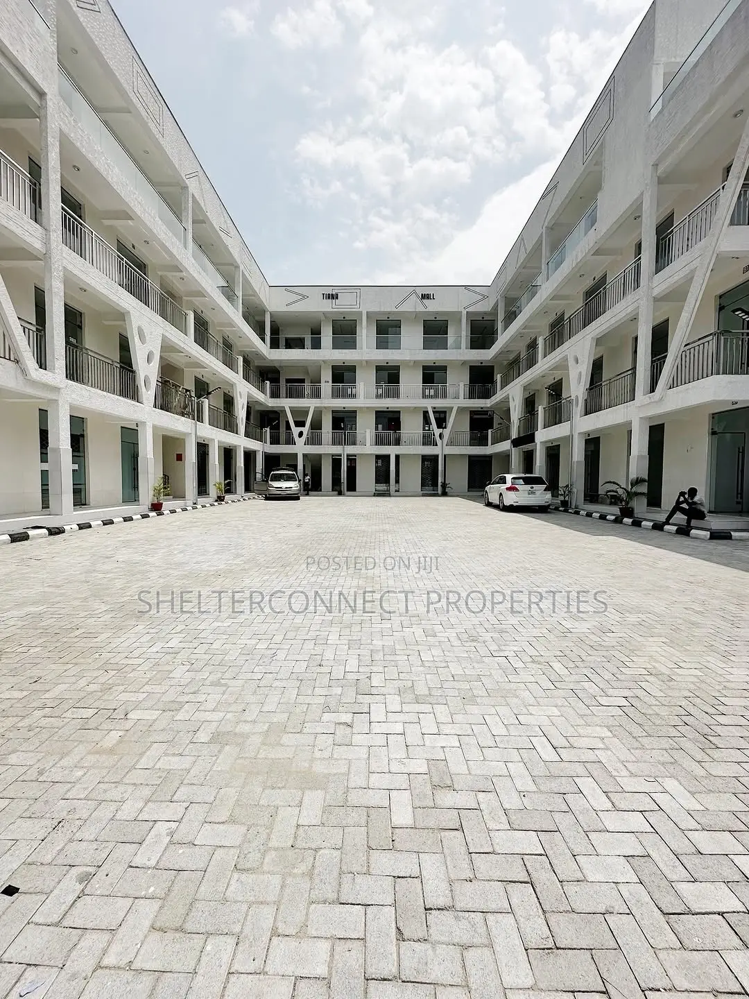 Shop or Office in Ikota
