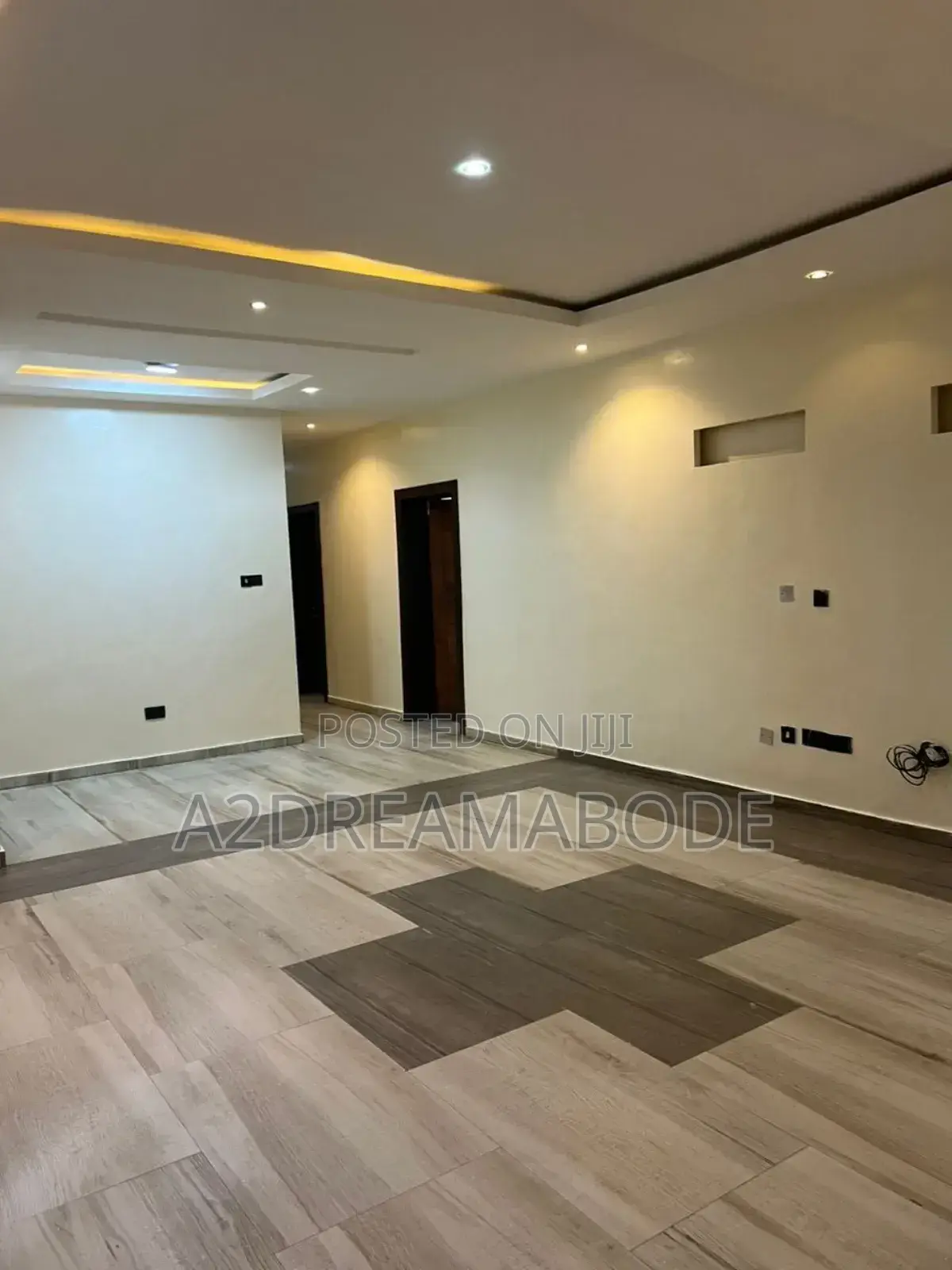 3bdrm Apartment in Ikeja Gra for sale in Ikeja