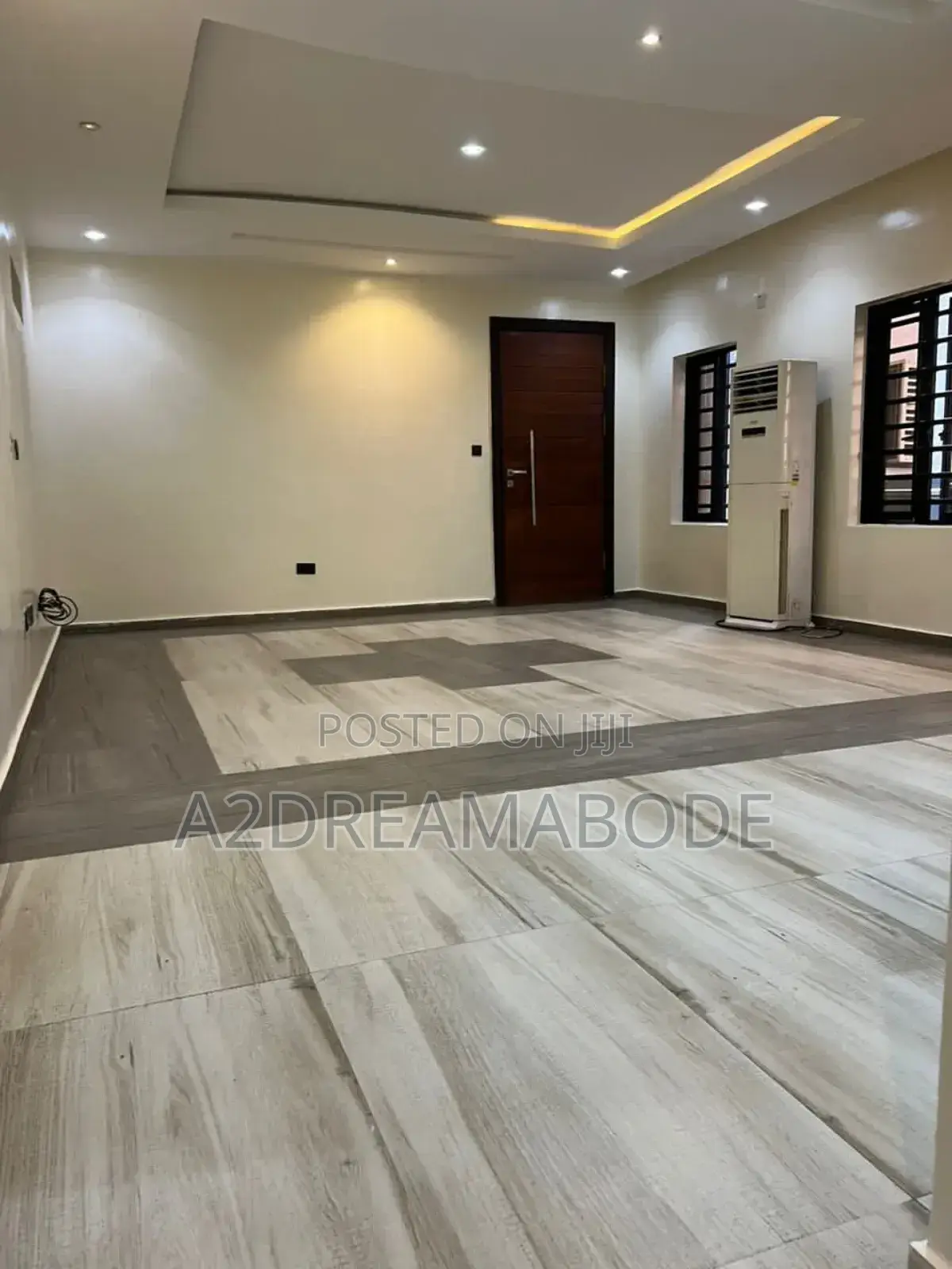 3bdrm Apartment in Ikeja Gra for sale in Ikeja