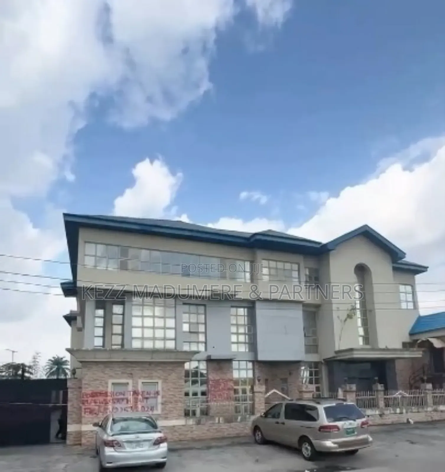 For Sale : Cofo 2 Storey Building on 2 Plots in Ph in Port-Harcourt