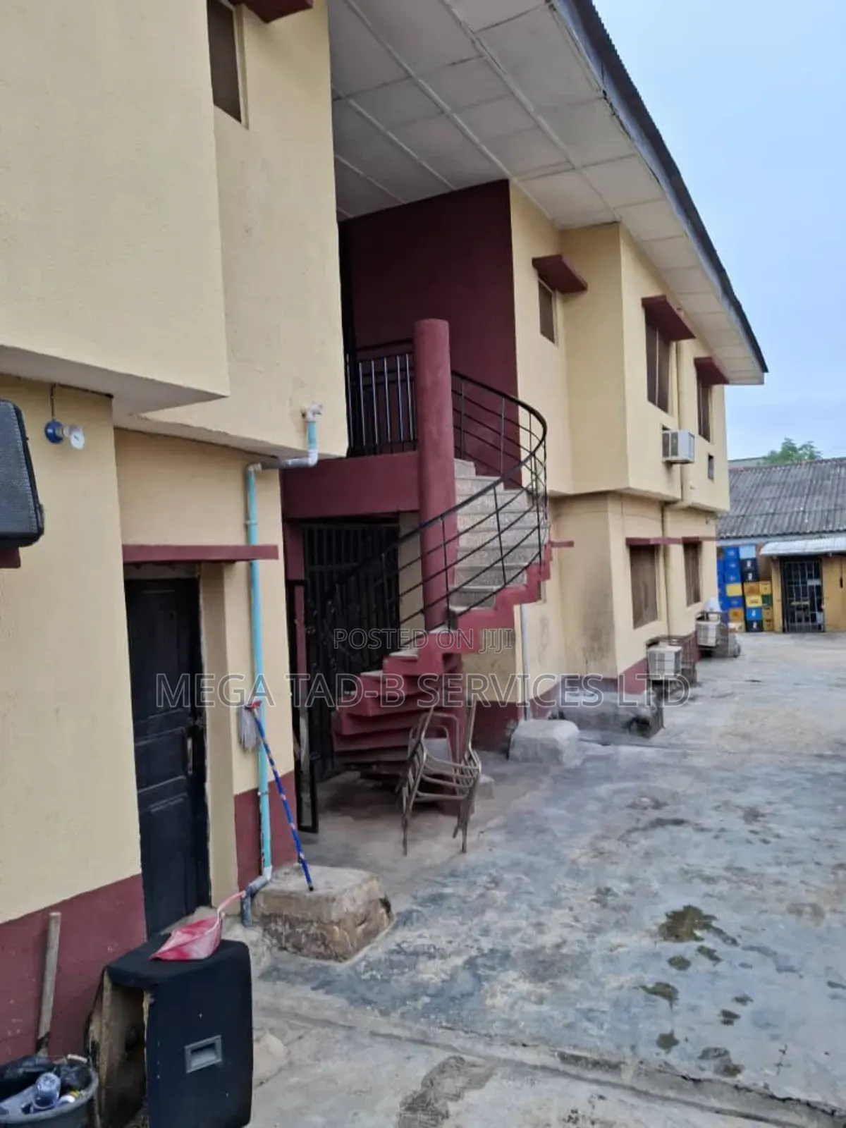 Hotel for Sale in Ojodu