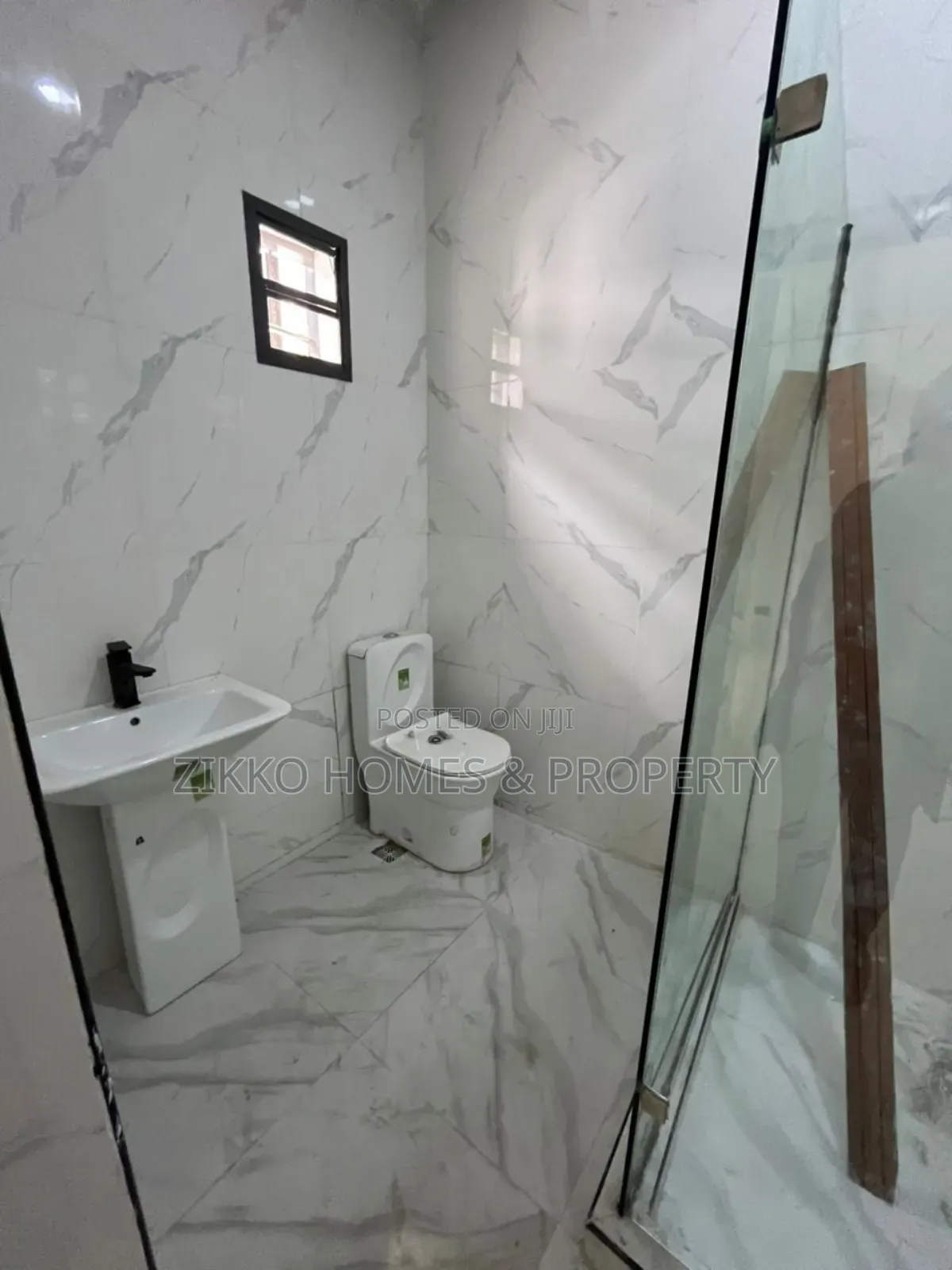 3bdrm Townhouse/Terrace in Abraham Adensaya, Lekki for sale in Lekki