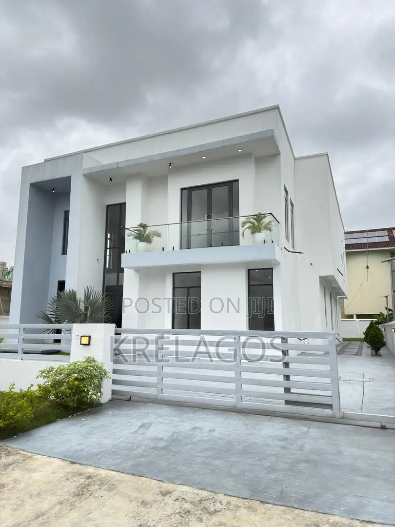 5bdrm Duplex in Royal Gardens Estate, Off Lekki-Epe Expressway for sale in Off Lekki-Epe Expressway