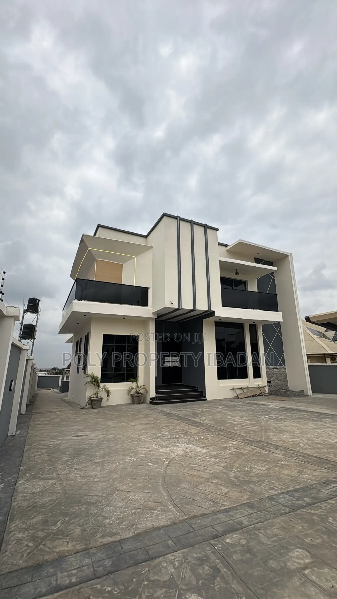 4bdrm Mansion in Carlton Gate Estate, Ibadan for sale in Ibadan