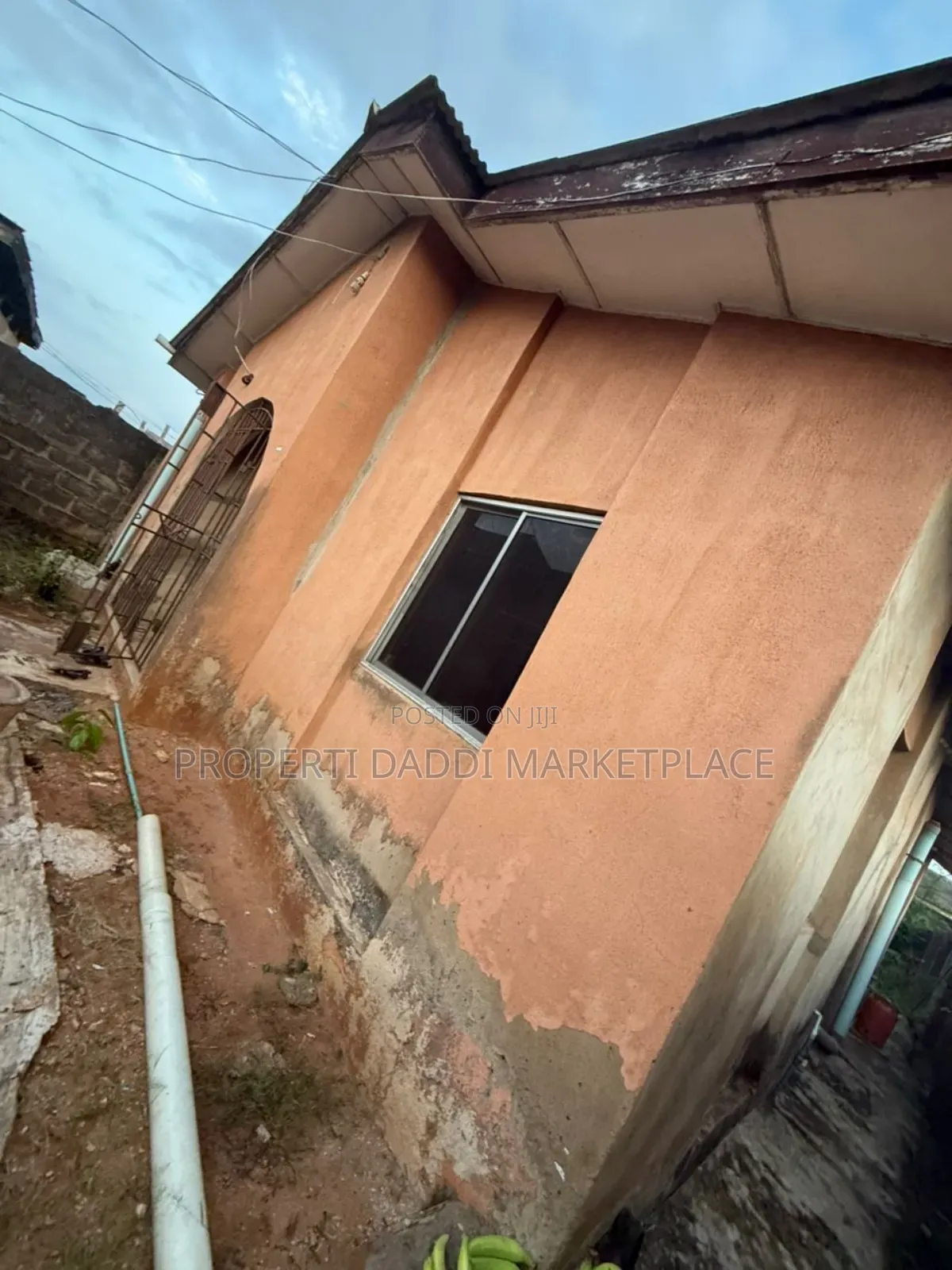 3bdrm Bungalow in Ayobo for sale in Ayobo