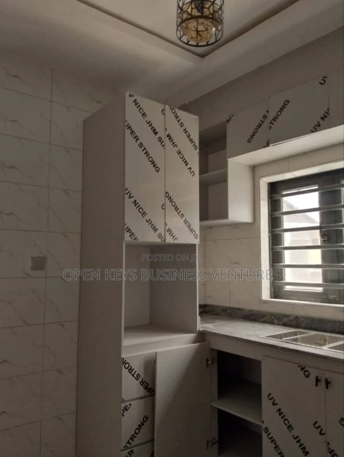 Furnished 4bdrm Duplex in Idishin Jericho for sale in Idishin