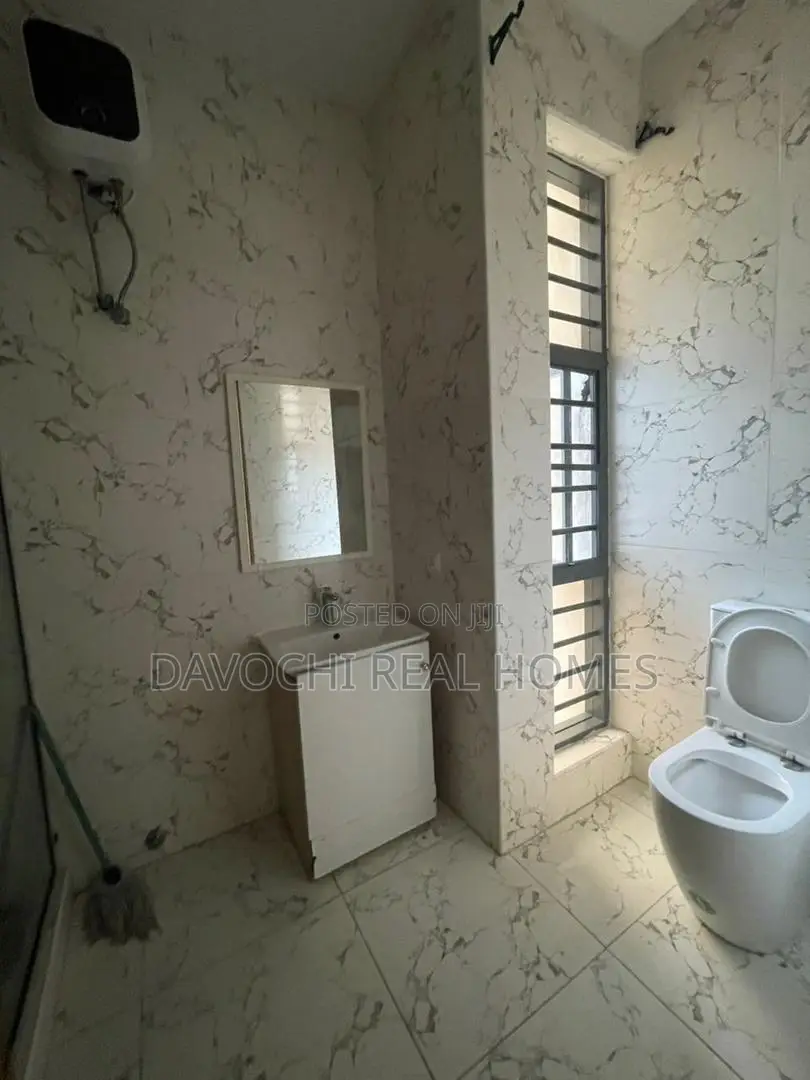 4bdrm Duplex in 2Nd Toll Gate, Lekki Phase 2 for rent in Lekki Phase 2