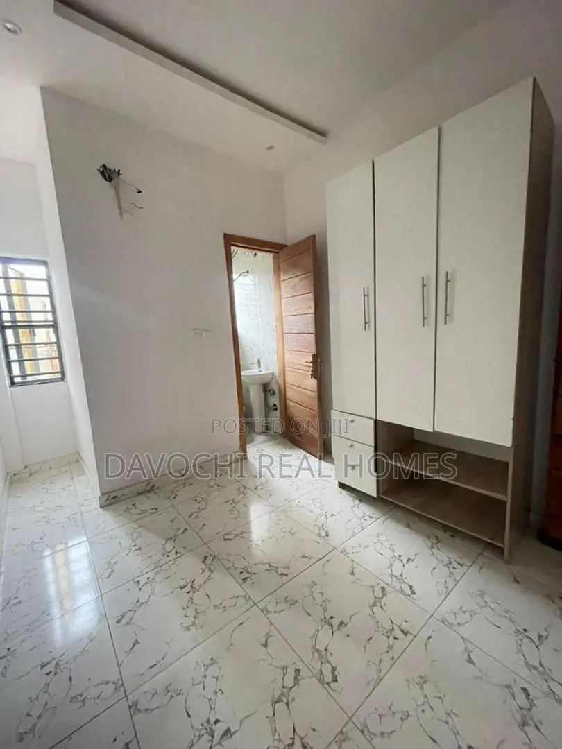 4bdrm Duplex in 2Nd Toll Gate, Lekki Phase 2 for rent in Lekki Phase 2