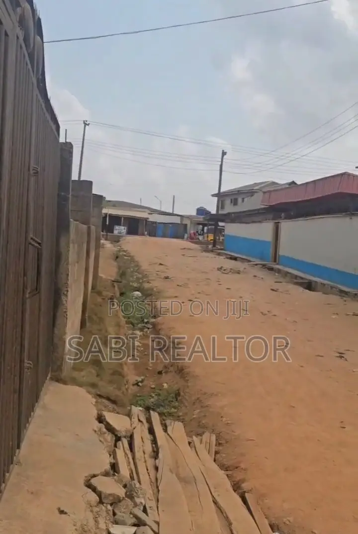 60x60ft of Land at Ayobo Ishefun Suitable for Residential for Sale in Ayobo