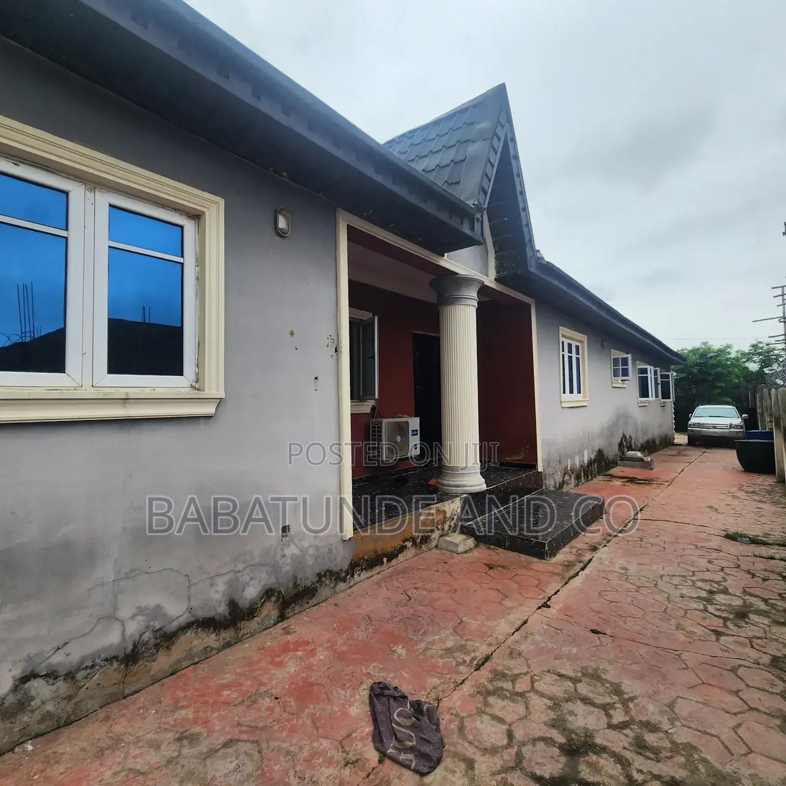 2bdrm Block of Flats in Akala Express for sale in Akala Express