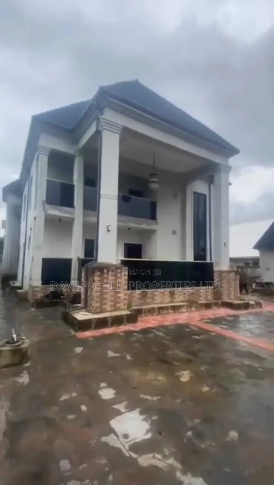 5bdrm Duplex in Benin City for sale in Benin City