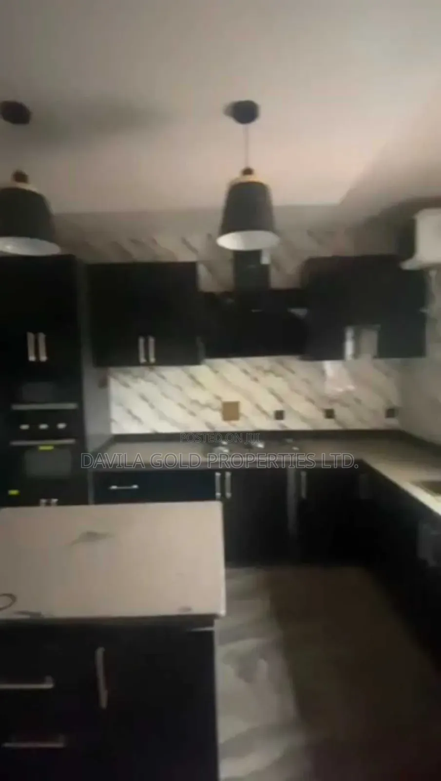 5bdrm Duplex in Benin City for sale in Benin City