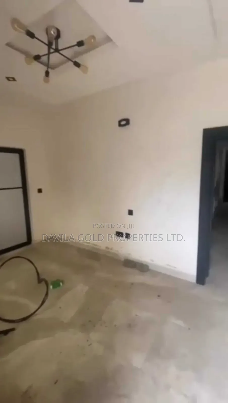 5bdrm Duplex in Benin City for sale in Benin City