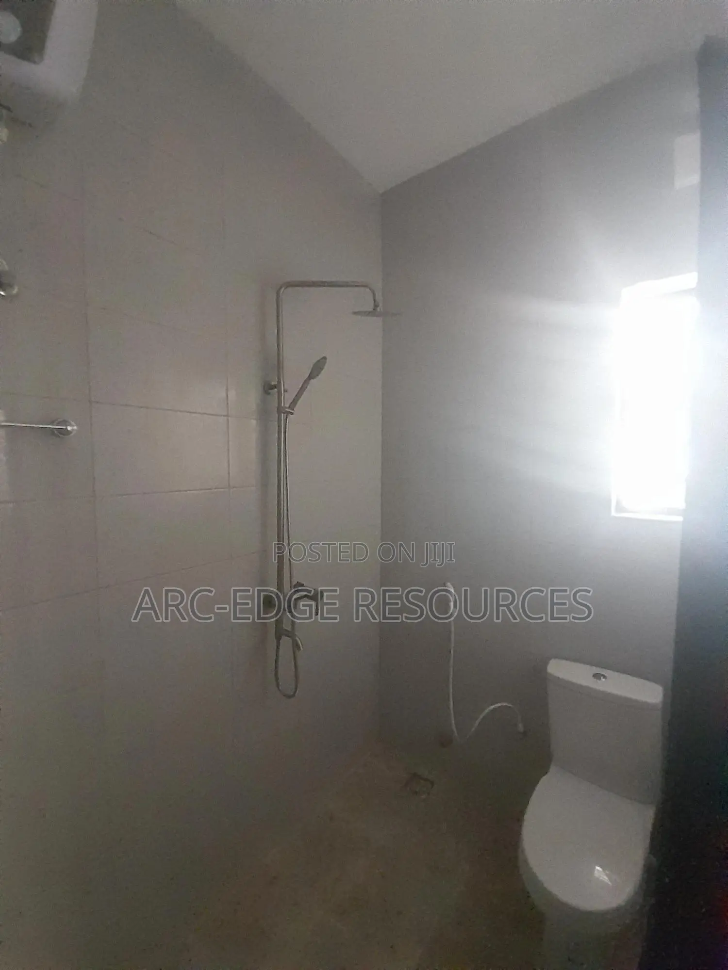 Furnished 5bdrm Duplex in Ago Palace for sale in Ago Palace