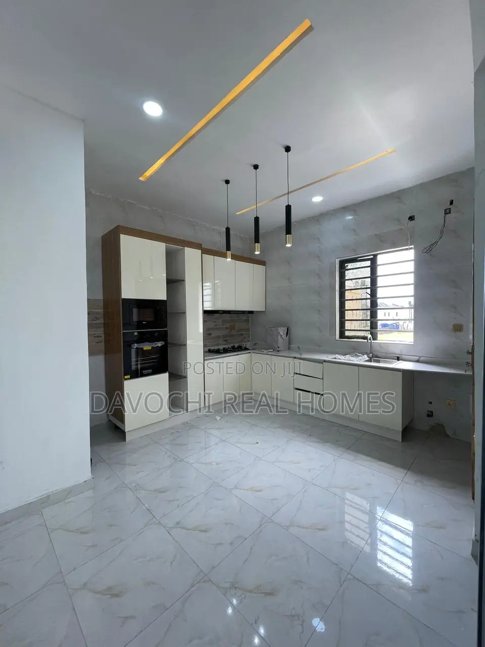 2bdrm Apartment in Agungi for rent in Agungi