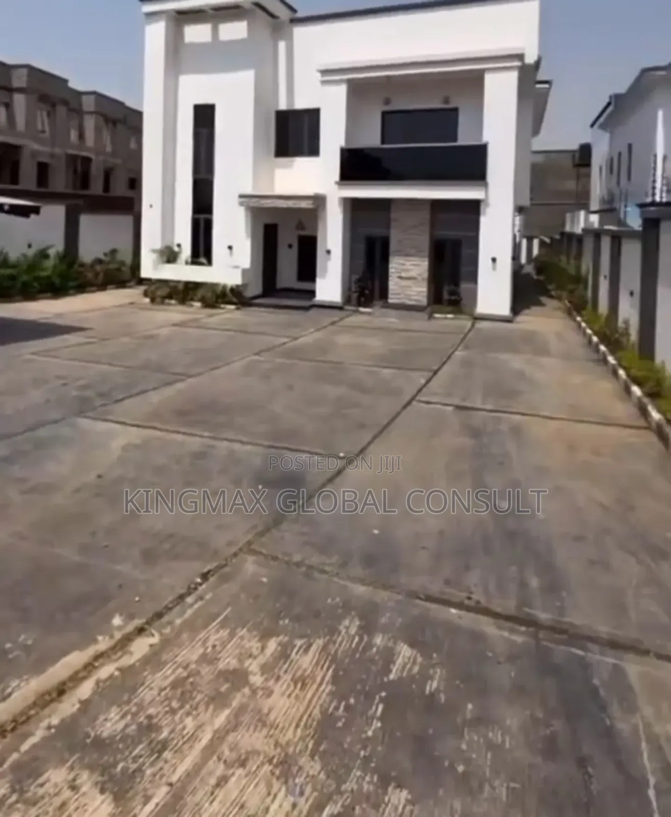 6bdrm Duplex in Guzape Main Abuja for sale in Guzape District