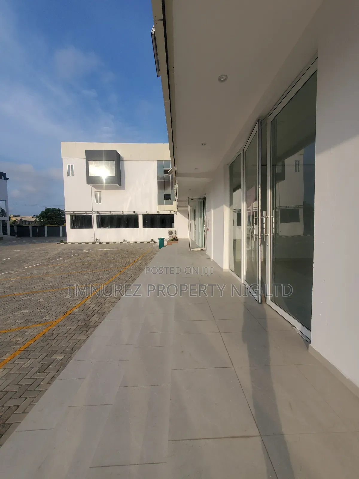 Shop Groundfloor at Abram Adasabya Ogombo Lekki in Off Lekki-Epe Expressway