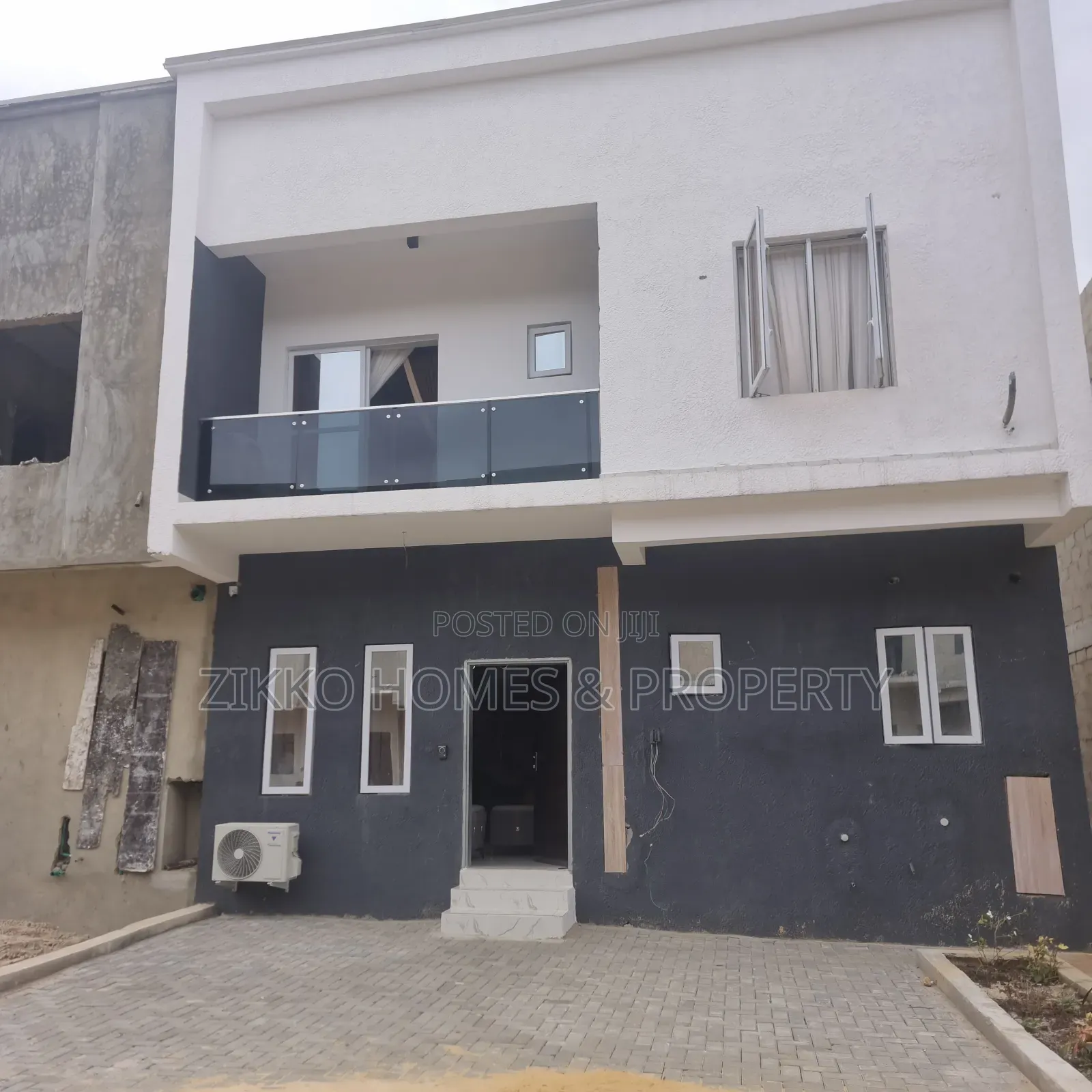 3bdrm Townhouse/Terrace in Abraham Adensaya, Lekki for sale in Lekki