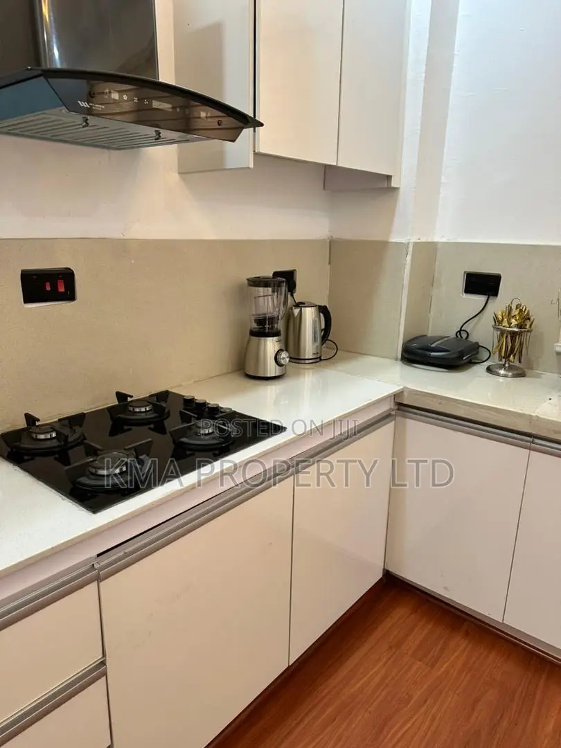 Modern and Stunning 3 Bedrooms Apartment With Snooker and Ps5 in Ikate