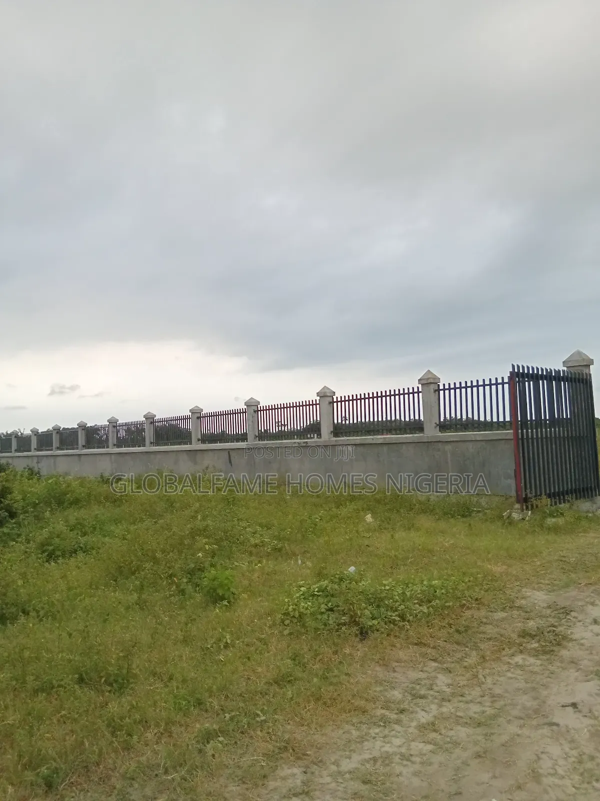 Land for Sale in Lakowe
