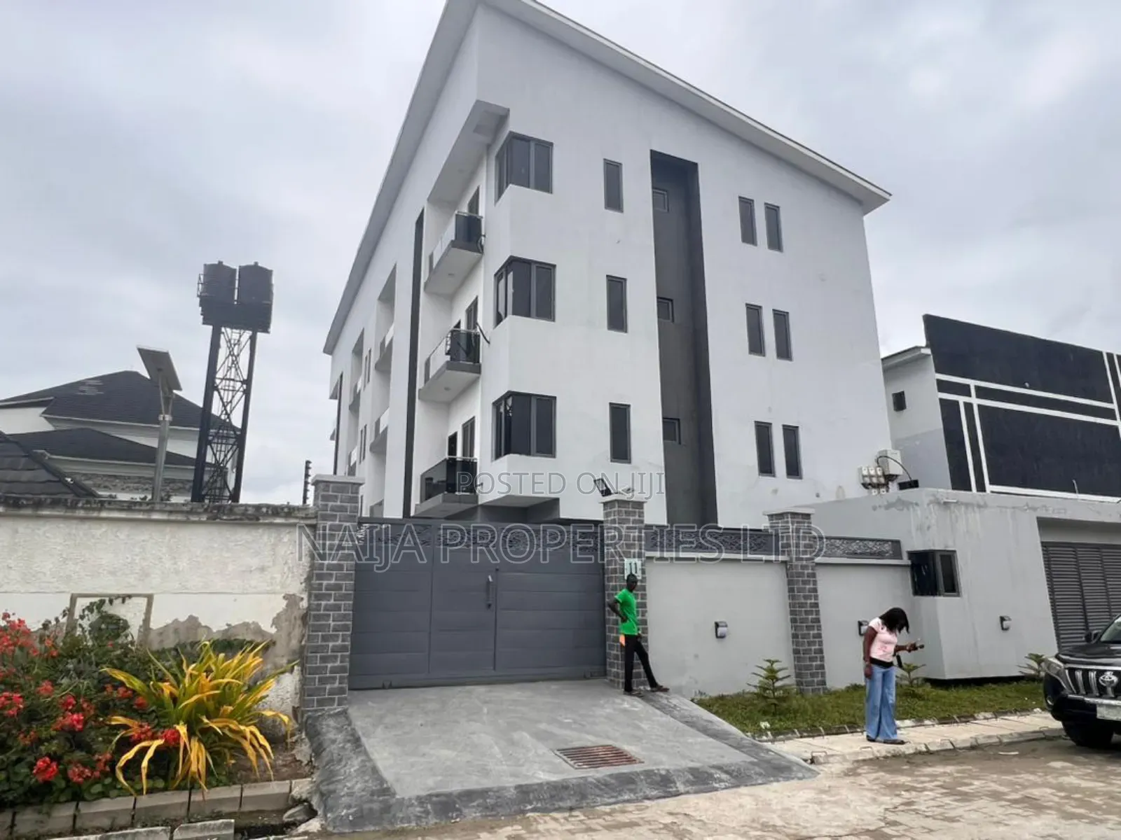 3bdrm Block of Flats in Freedom Way, Lekki Phase 1 for sale in Lekki Phase 1