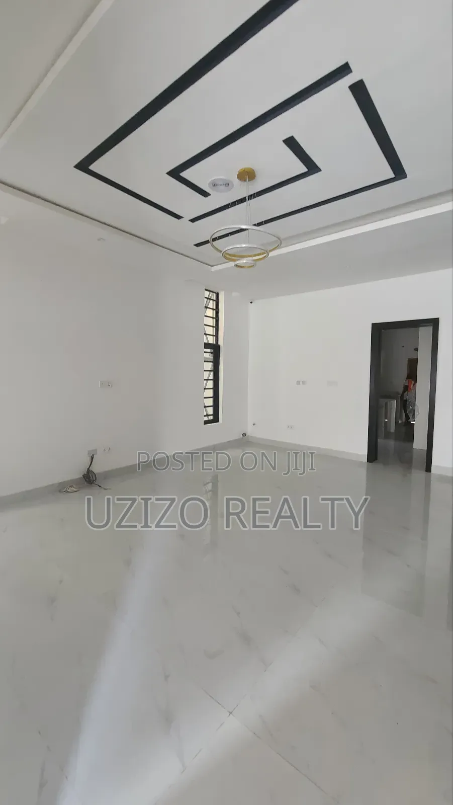 Furnished 4bdrm Duplex in Chevron for sale in Chevron