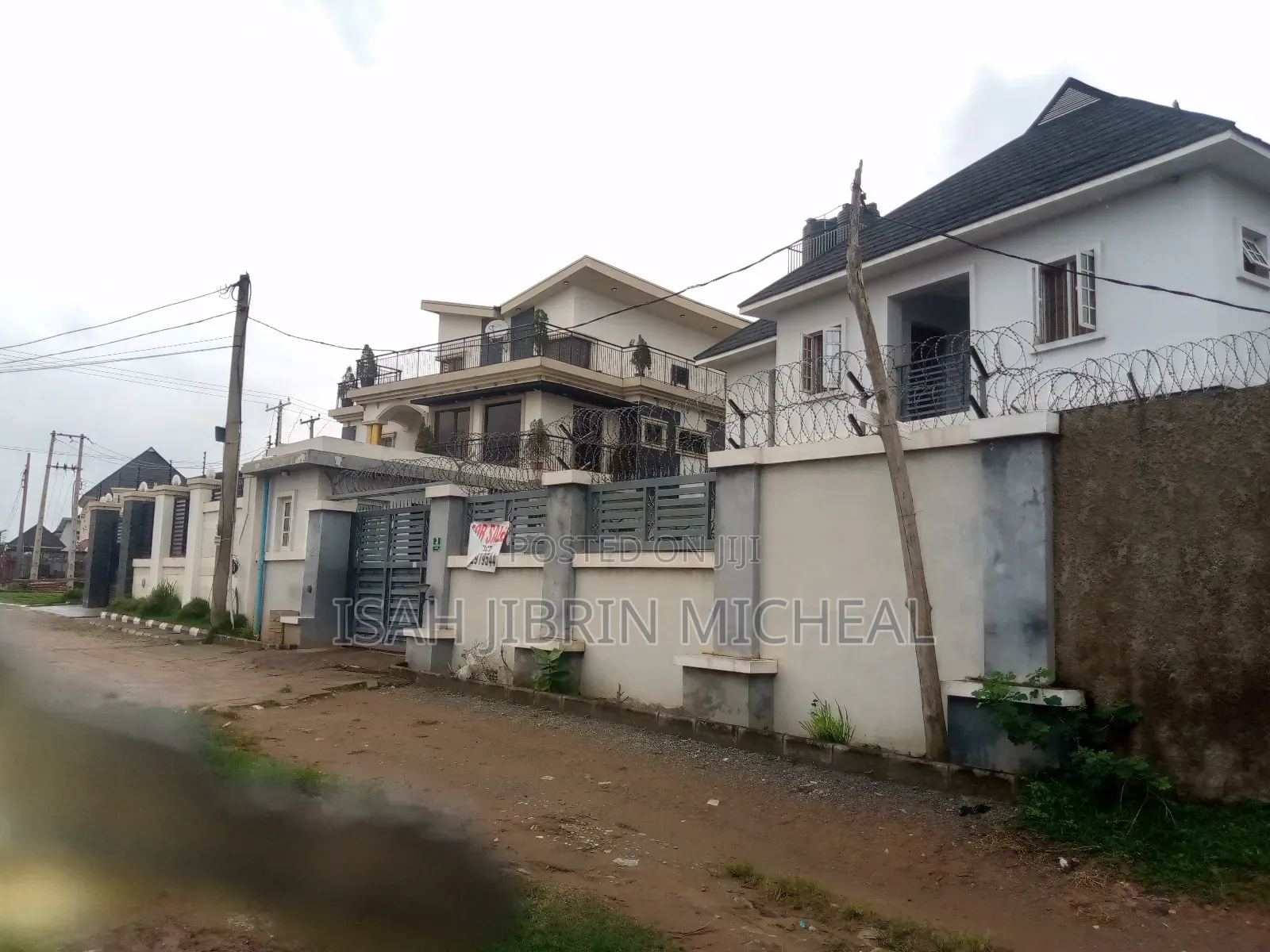 6bdrm House in F14 Estate Kubwa for sale in Kubwa