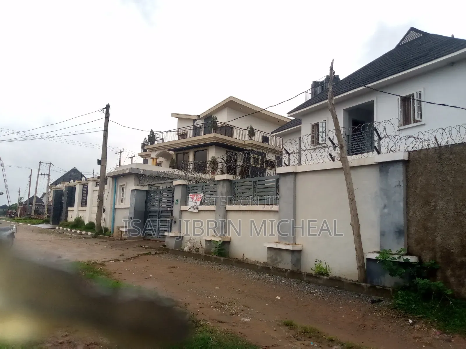 6bdrm House in F14 Estate Kubwa for sale in Kubwa