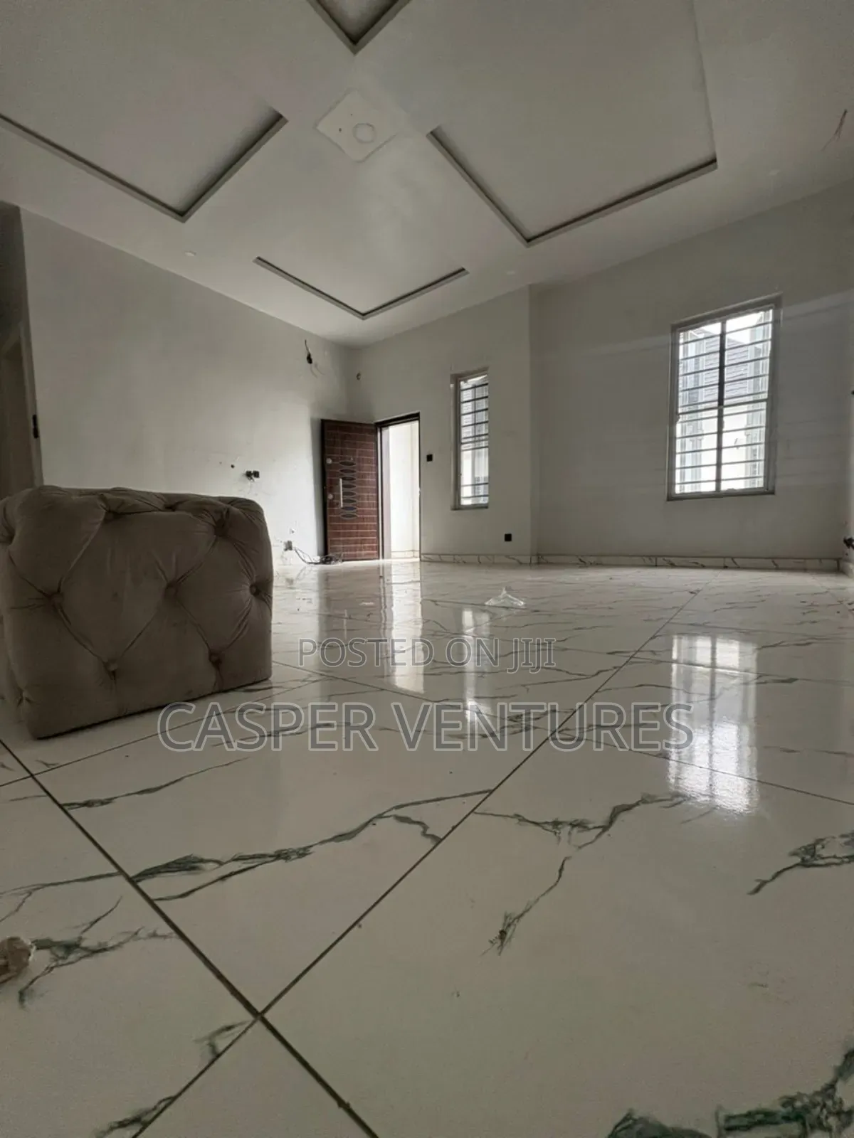 4bdrm Duplex in Bera, Chevron for sale in Chevron
