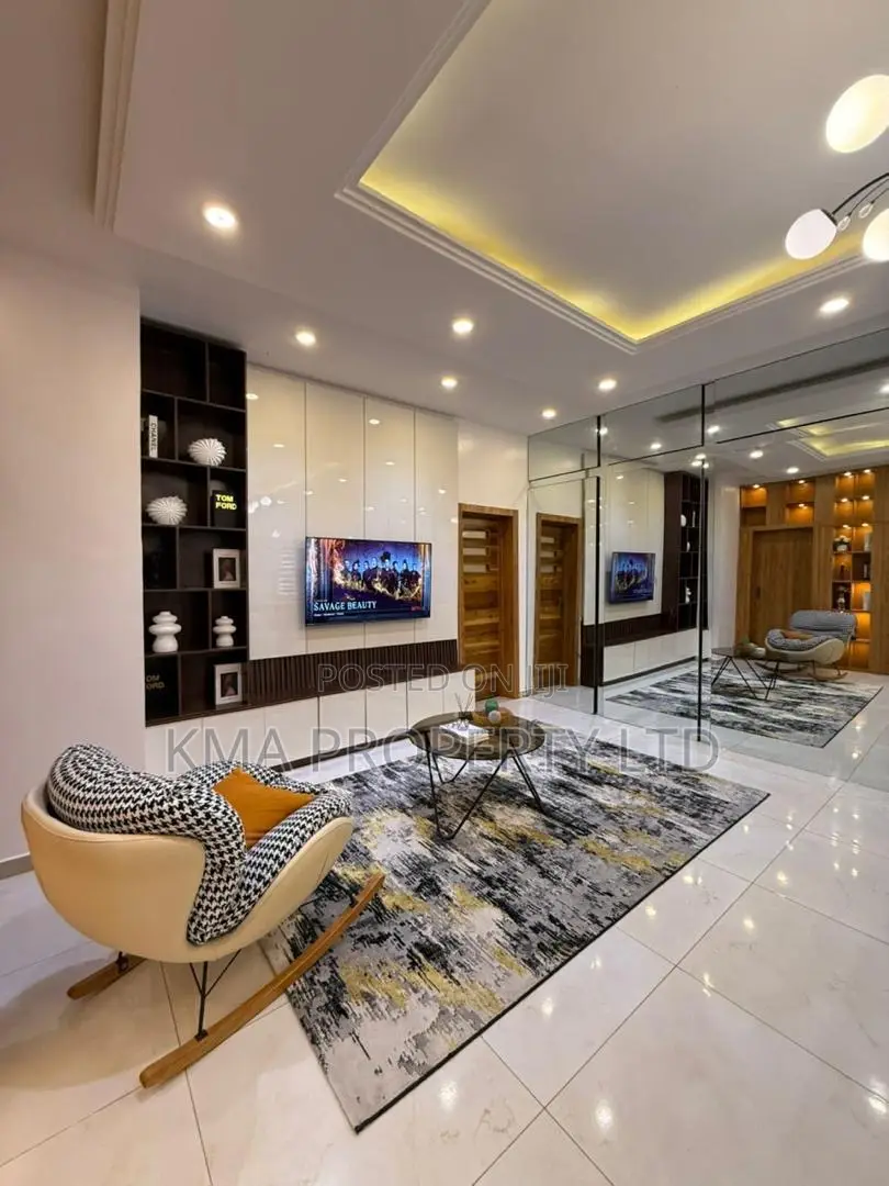 Luxurious 1 Bedroom Apartment With Private Cinema in Osapa london