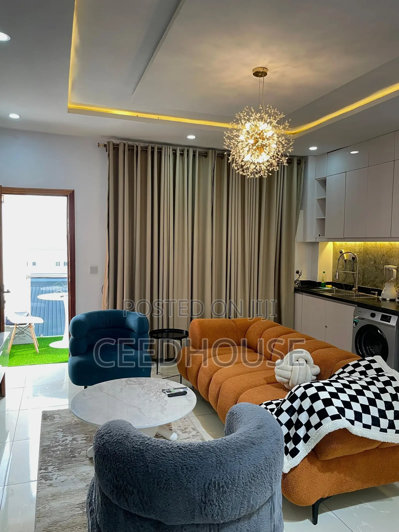 Luxurious 1 Bedroom Apartment With Ps4 and Swimming Pool in Ikate