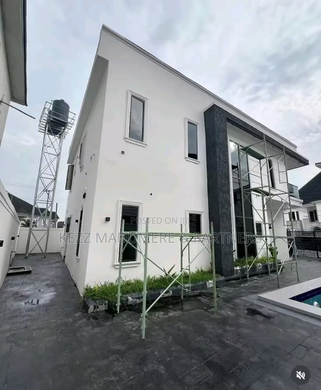 4bdrm Duplex in Dr Peter Odili, for sale in Port-Harcourt