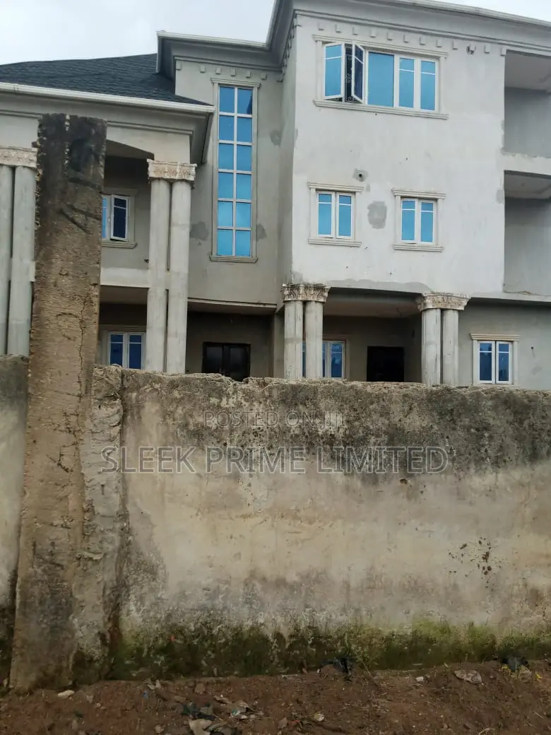 4bdrm Duplex in Kubwa for sale in Kubwa