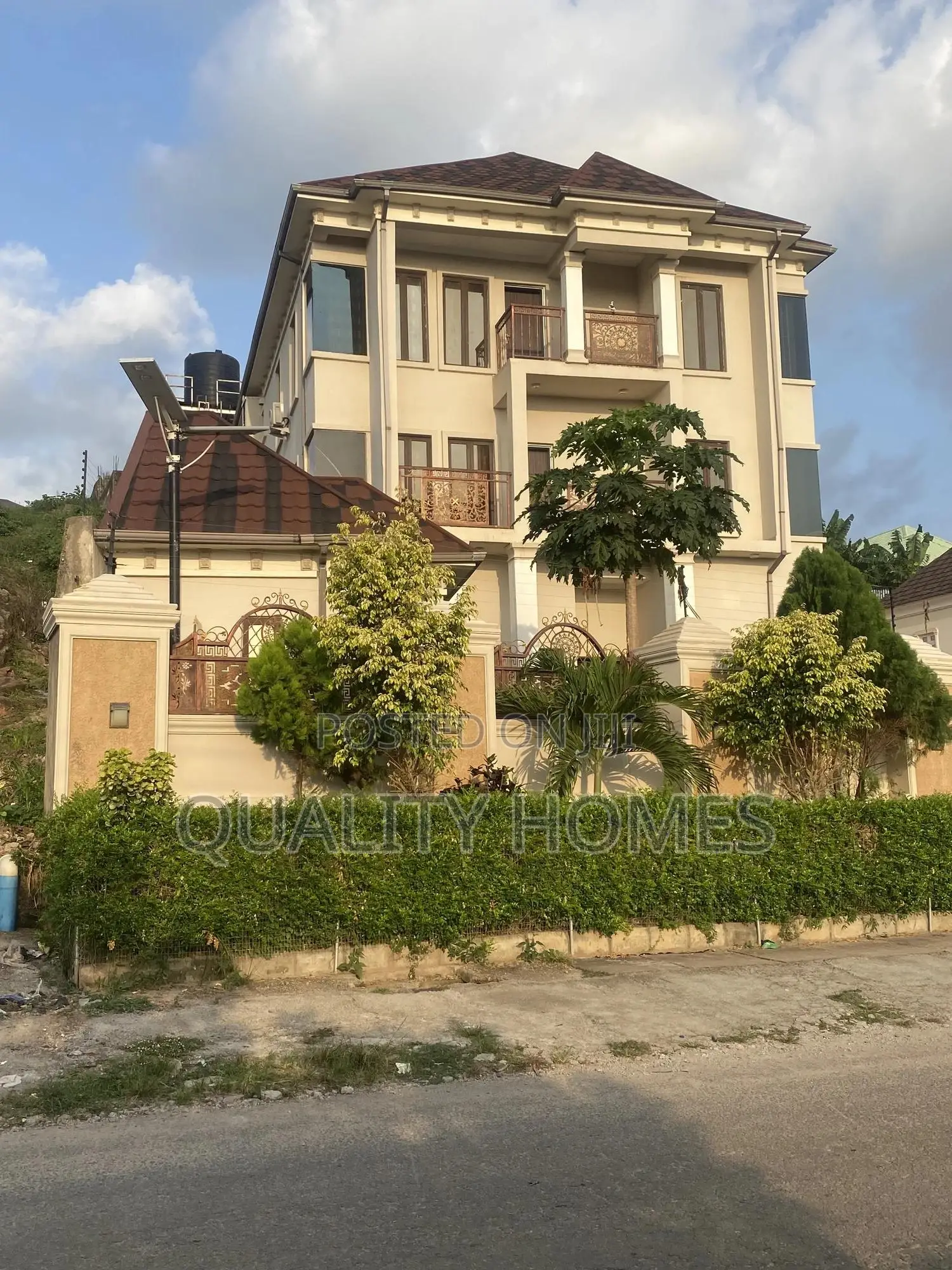 Furnished 9bdrm Mansion in Apo Resettlement for sale in Apo Resettlement