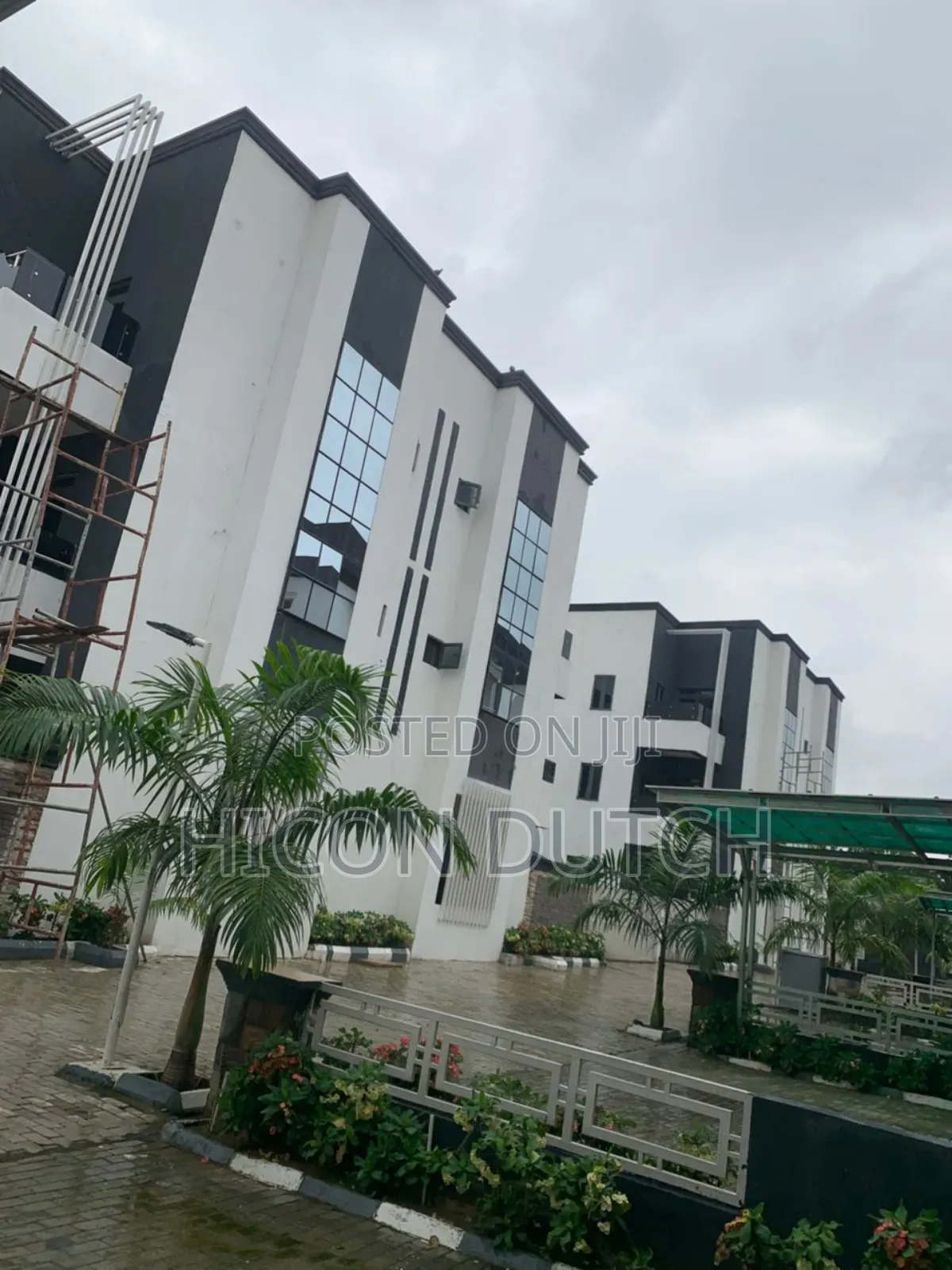 6bdrm Townhouse/Terrace in Dakibiyu for Sale in Dakibiyu