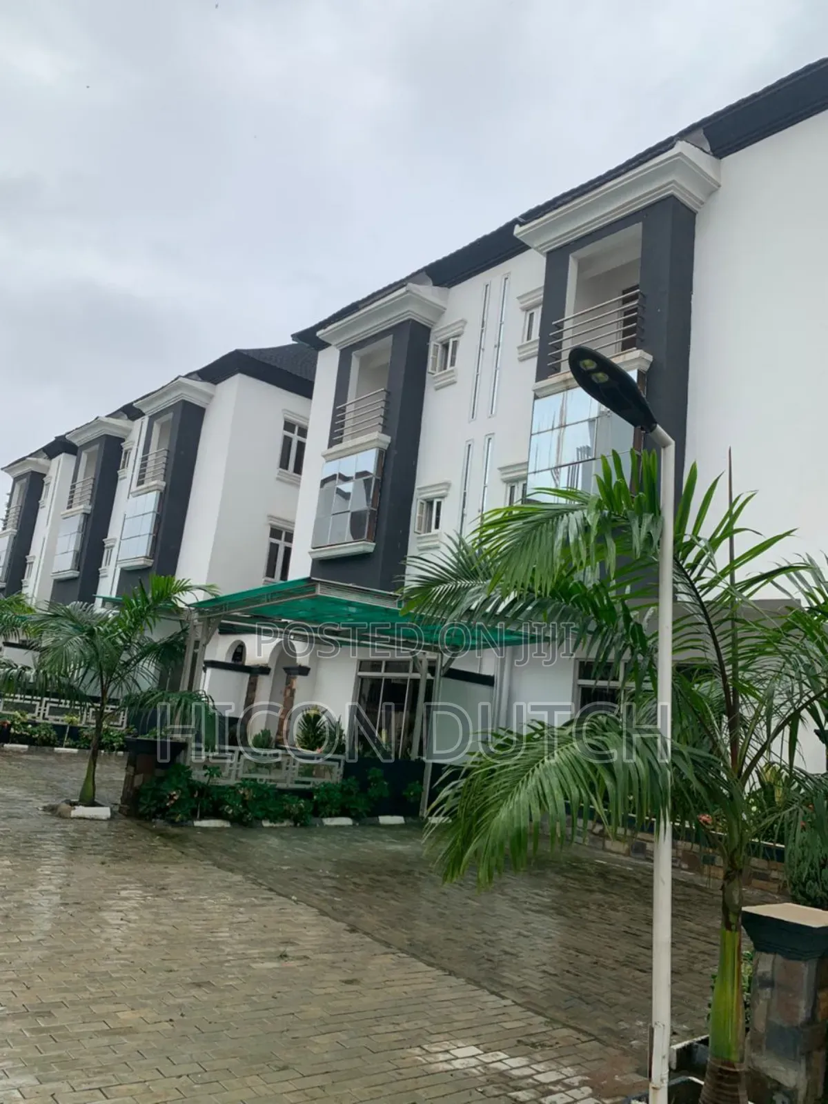 6bdrm Townhouse/Terrace in Dakibiyu for Sale in Dakibiyu