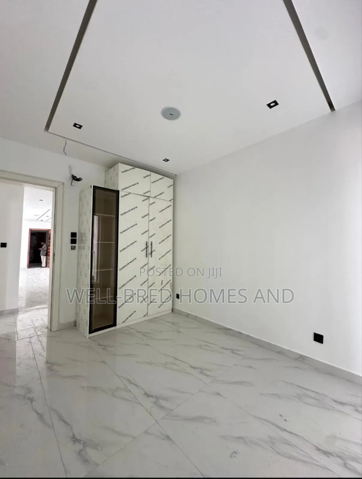2bdrm Apartment in Lekki Phase 1 Lekki, for sale in Lekki Phase 1