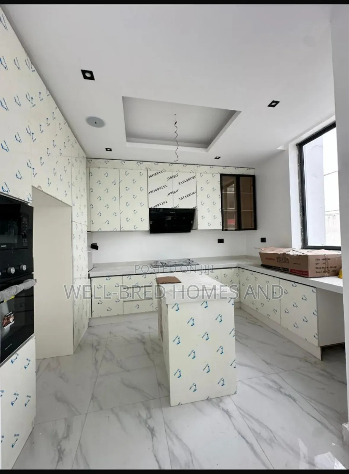 2bdrm Apartment in Lekki Phase 1 Lekki, for sale in Lekki Phase 1