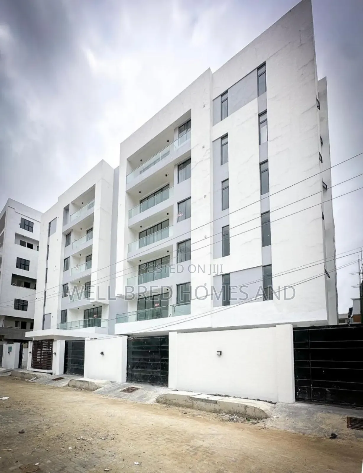 2bdrm Apartment in Lekki Phase 1 Lekki, for sale in Lekki Phase 1