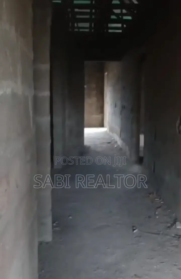 6bdrm Duplex in Igesu, Ayobo for sale in Ayobo