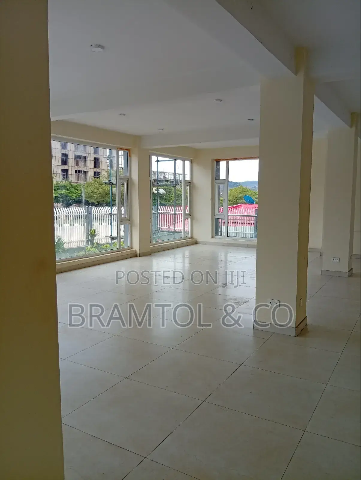 150sqm Office Space/Shop for Rent in Gudu in Gudu