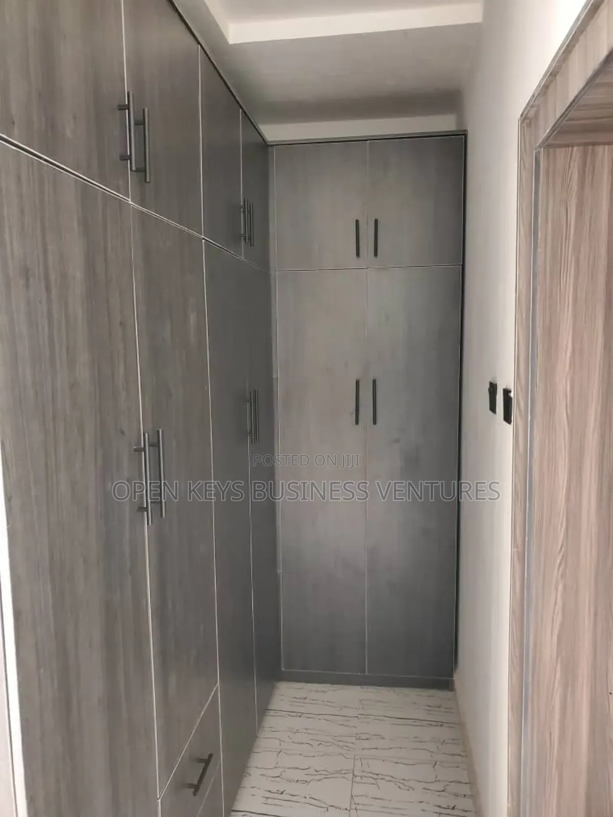 Furnished 4bdrm Duplex in Ring Road Gra for sale in Rind Road
