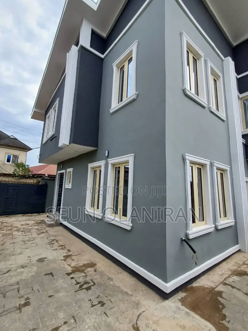 4bdrm Duplex in Abule Egba for sale in Abule Egba
