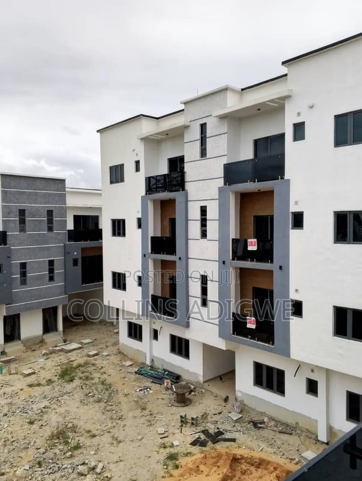 2bdrm Apartment in Ologolo Lekki for sale in Ologolo