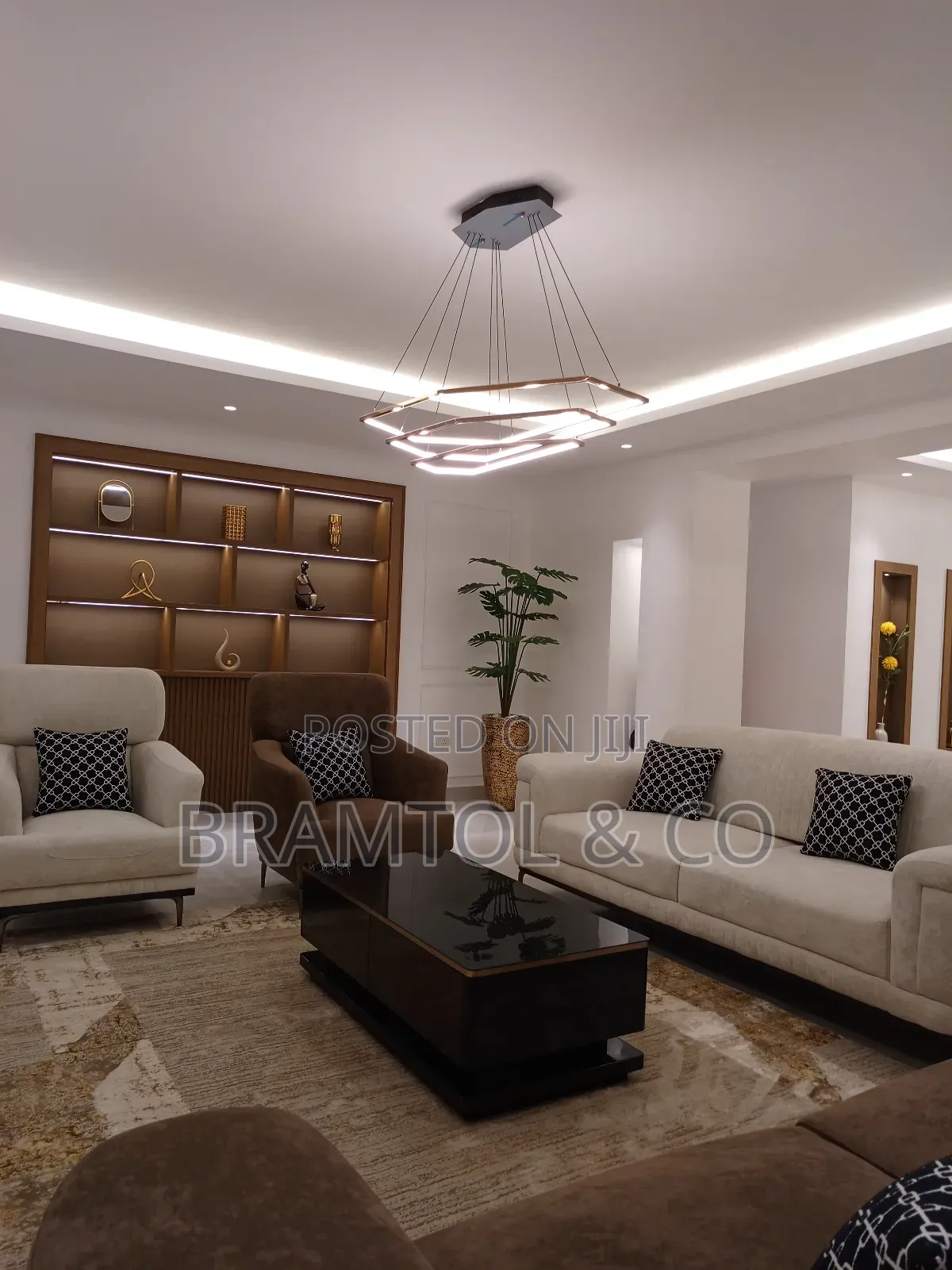 Furnished 3bdrm Apartment in With Bq, Wuse 2 for rent in Wuse 2