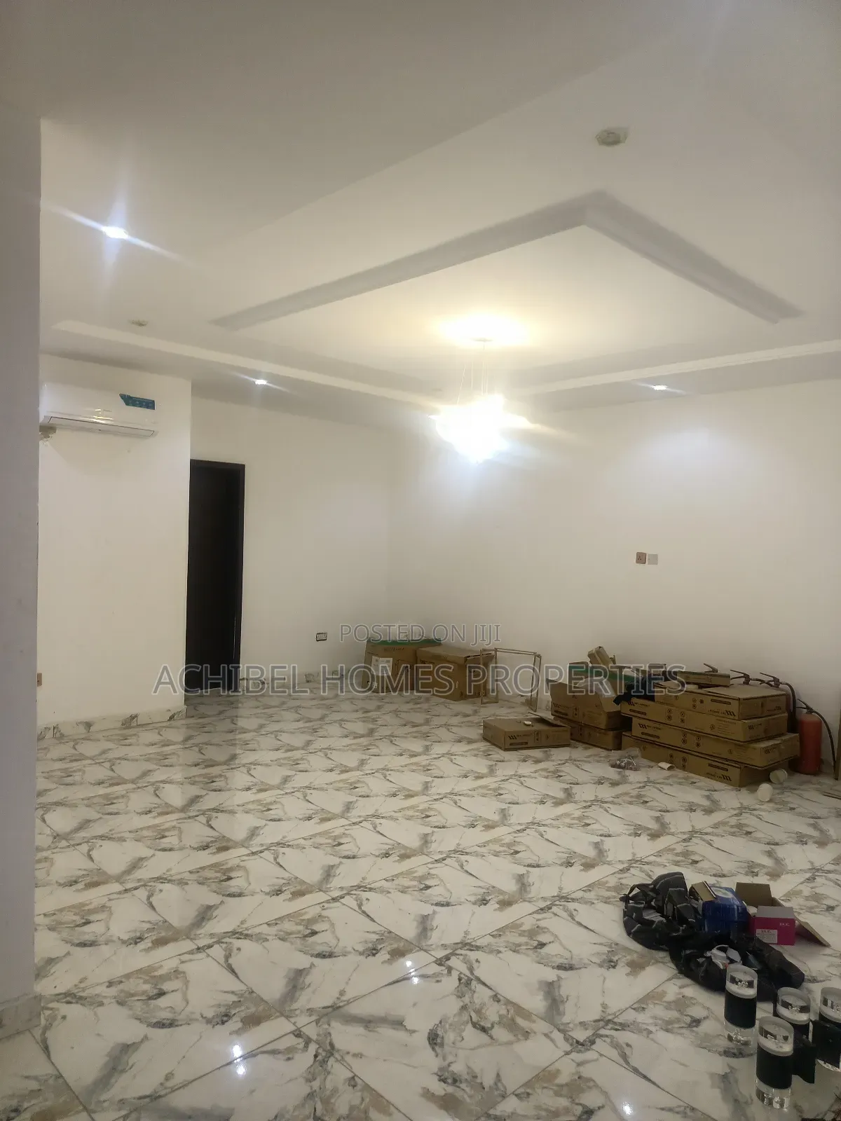 Mini Flat in Ikoyi for rent in Ikoyi