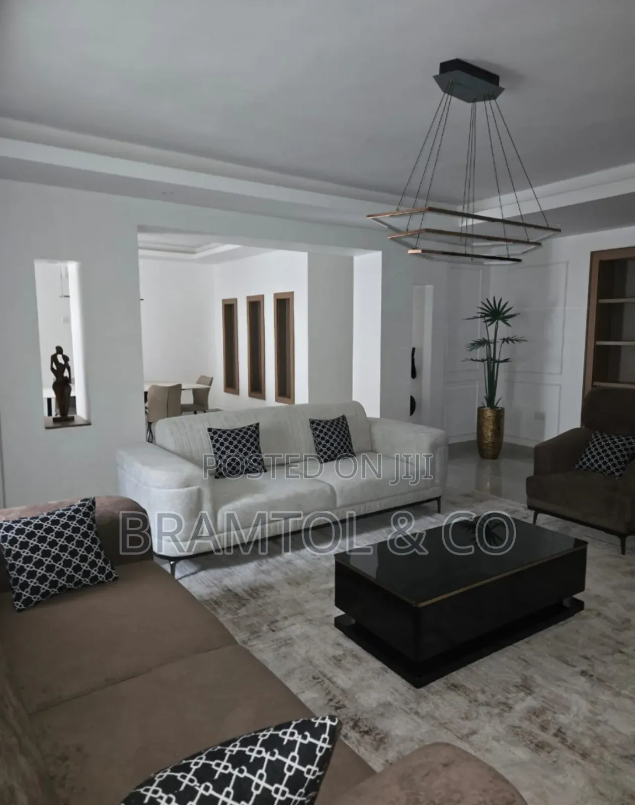 Furnished 3bdrm Penthouse in With Bq, Wuse 2 for rent in Wuse 2